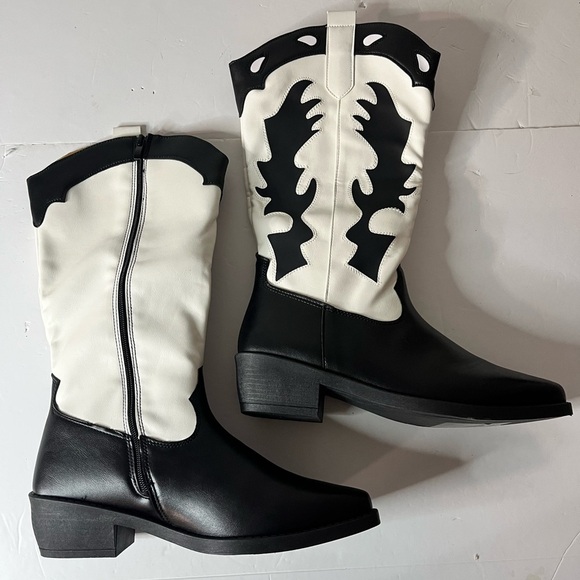 SHEIN Women’s Black & White Western Cowboy Boots Size 9 - BNWT - Picture 2 of 16